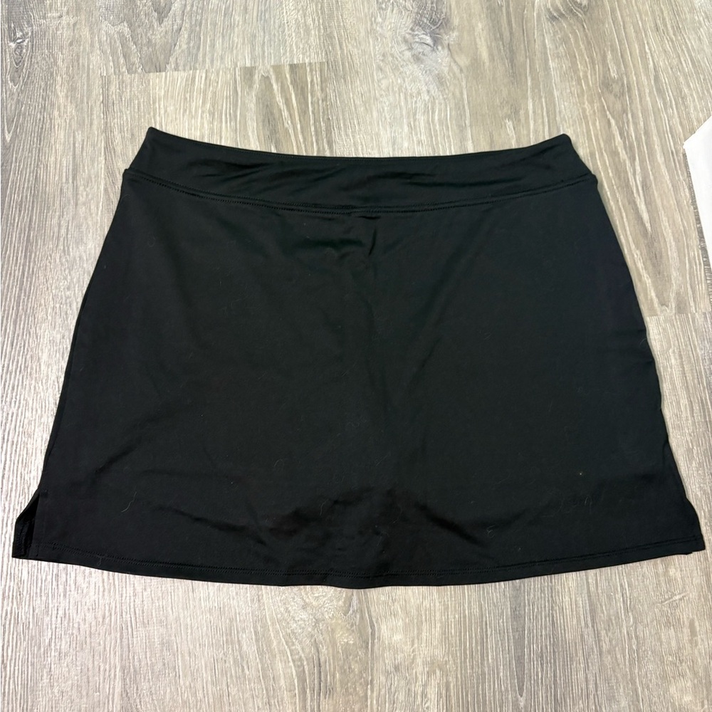Classic Black Women's athletic Skirt- large
